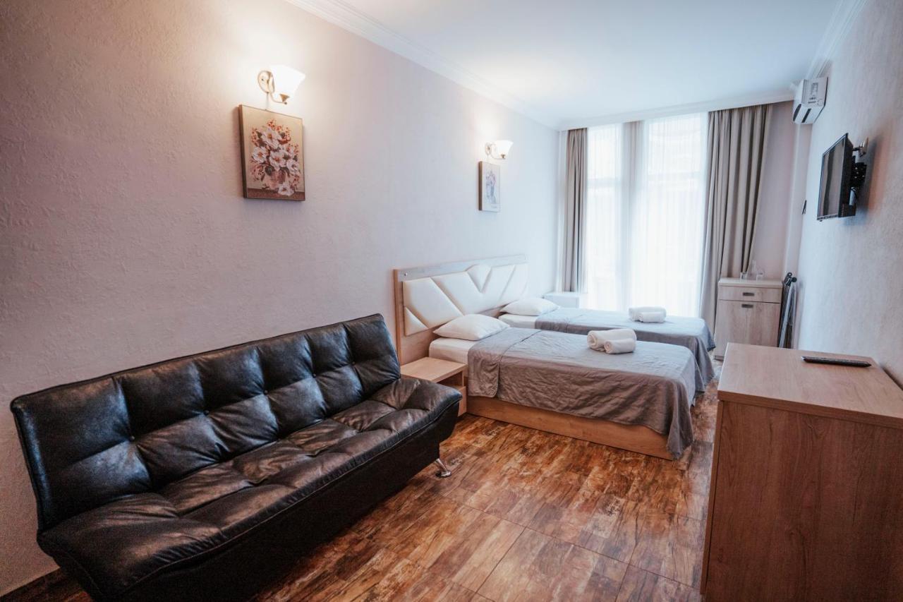 Hotel General Batumi Eksteriør bilde