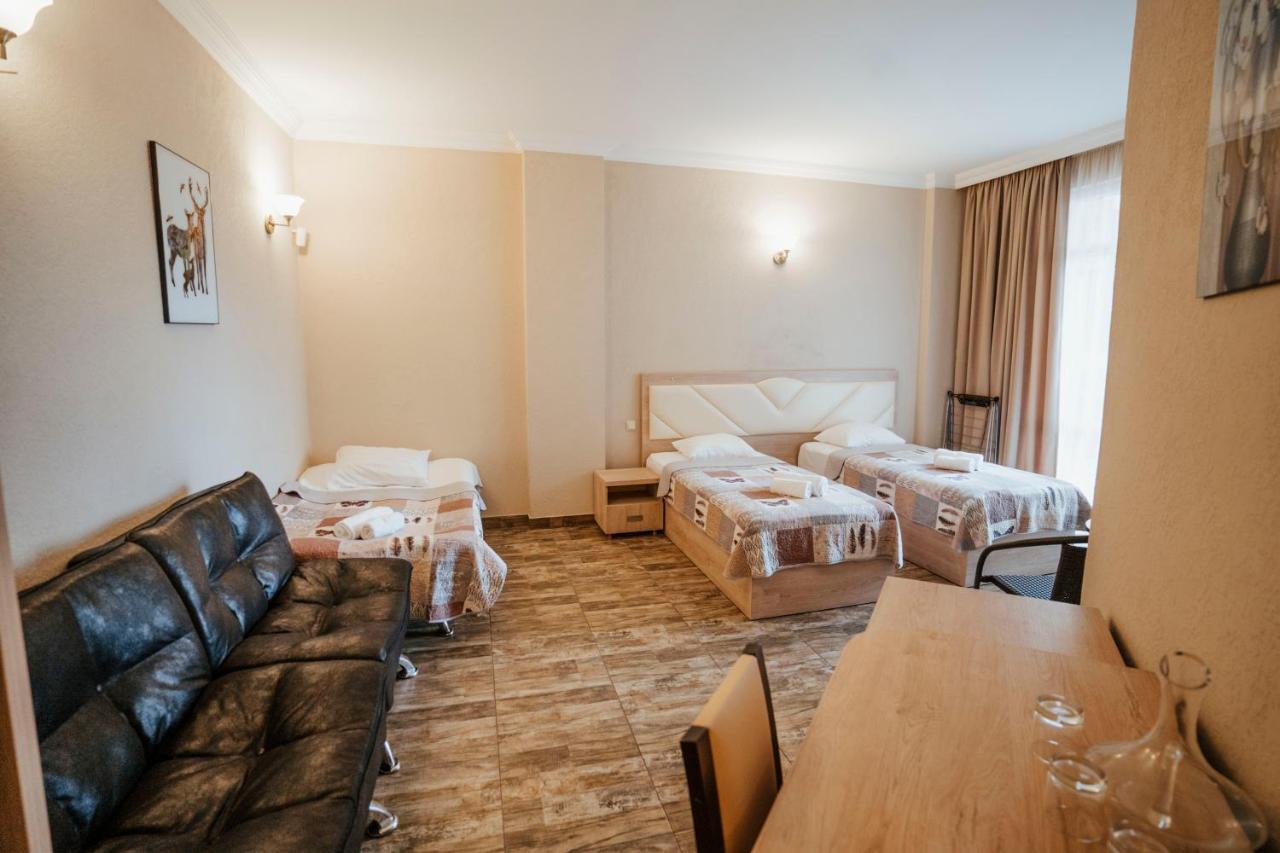 Hotel General Batumi Eksteriør bilde