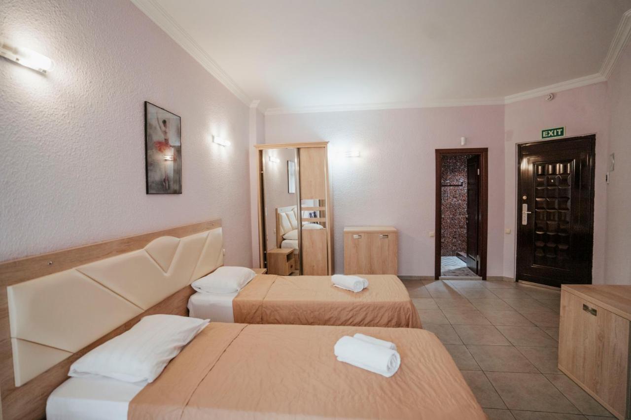 Hotel General Batumi Eksteriør bilde