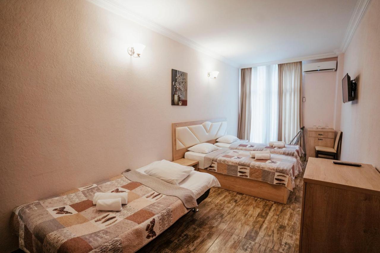 Hotel General Batumi Eksteriør bilde