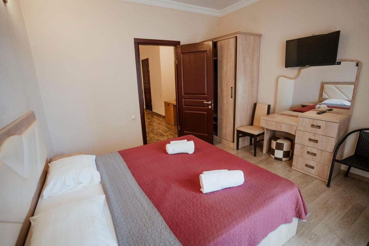Hotel General Batumi Eksteriør bilde