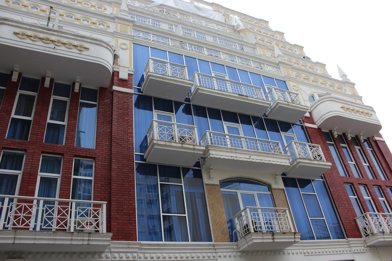 Hotel General Batumi Eksteriør bilde